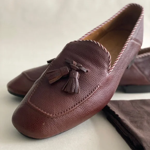 Gucci | Shoes | Gucci Men Tassel Slip On Loafers | Poshmark display picture 1